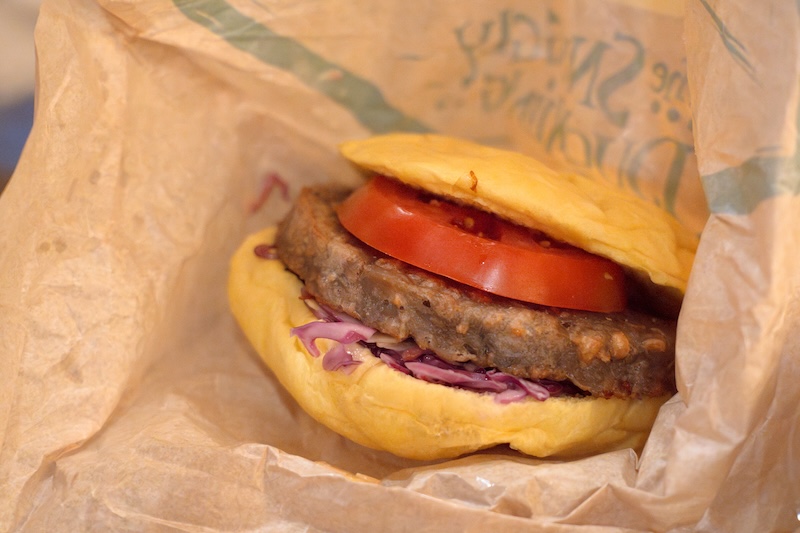 プラントベースバーガー