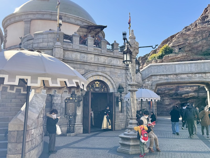 マゼランズ　外観