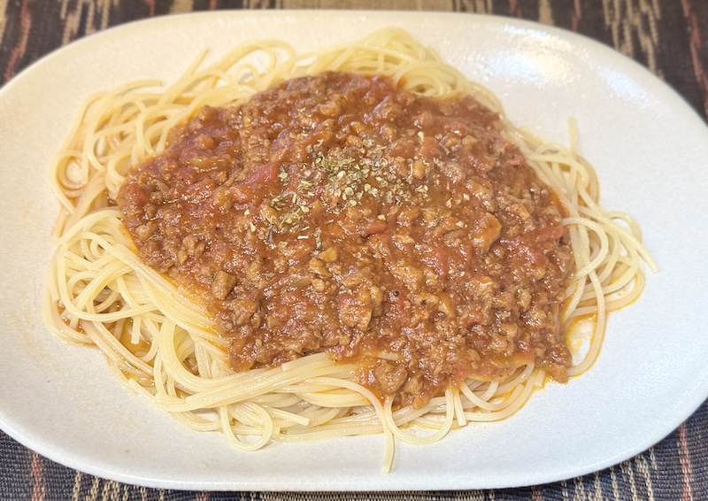 ベジミートソースパスタ