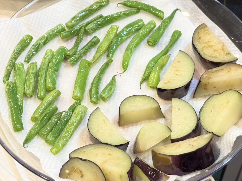 茄子とインゲンの山椒炒め　作り方