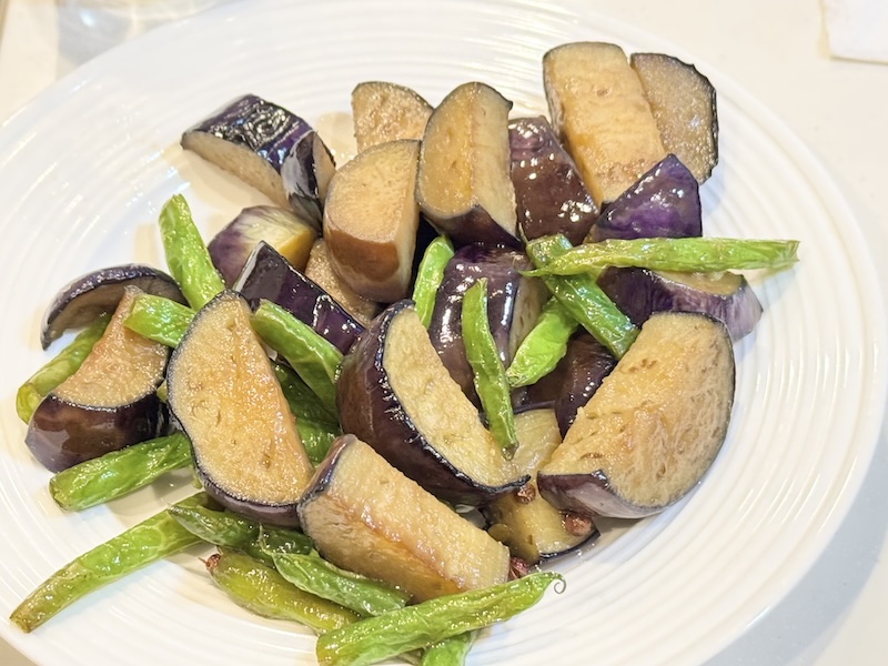茄子とインゲンの山椒炒め