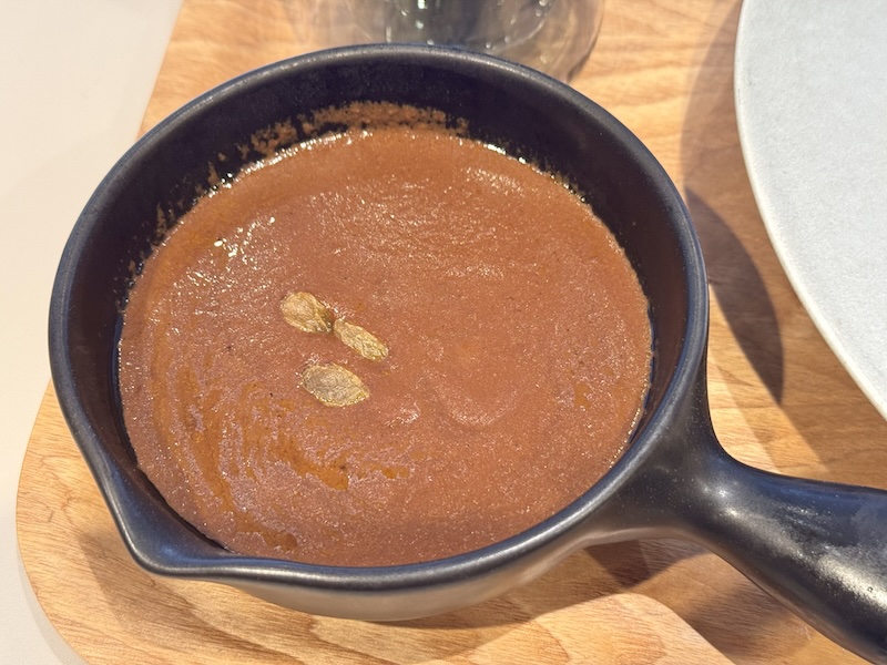 カカオとヘーゼルナッツのカレー(10種盛)